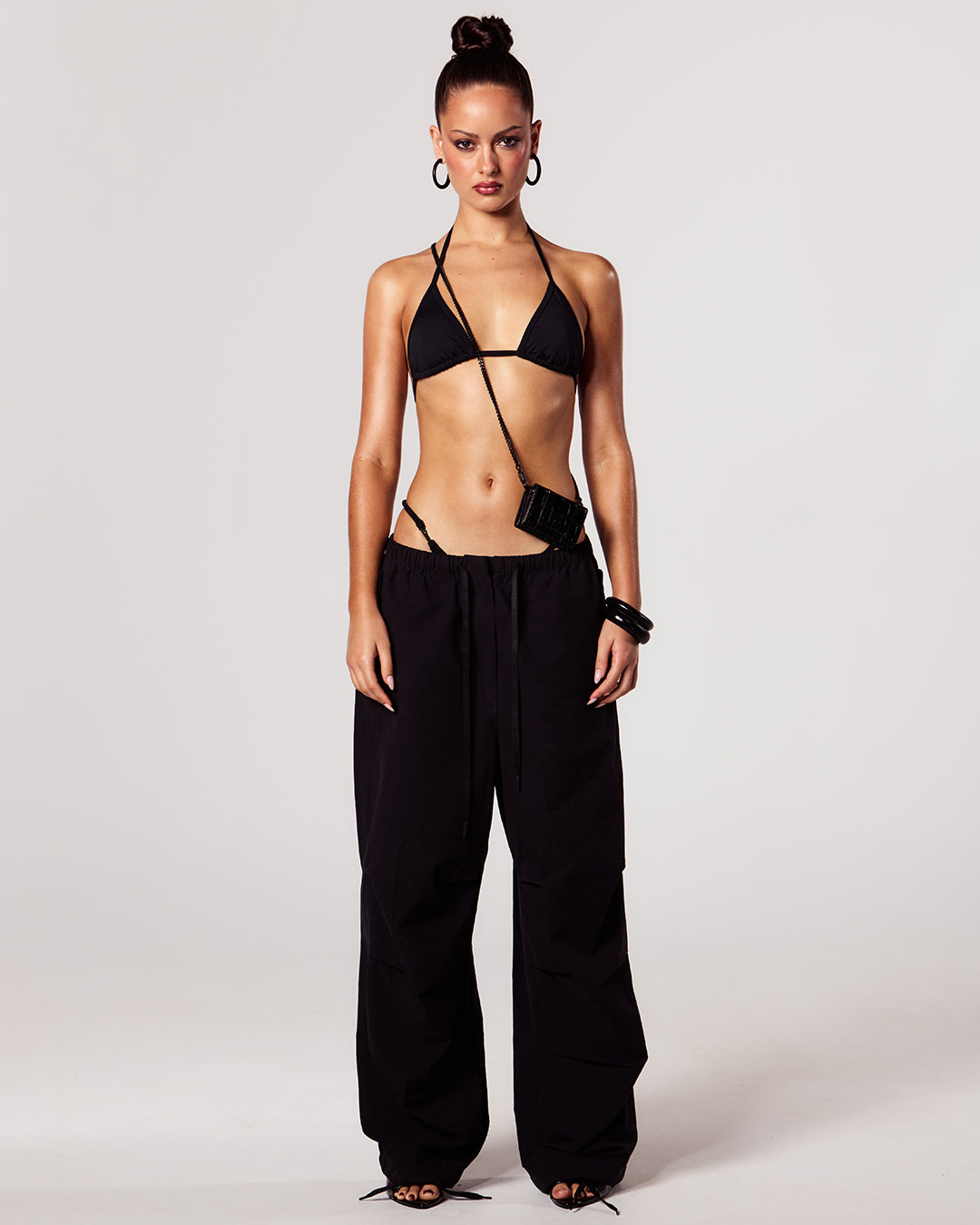 Black icon pants tusea